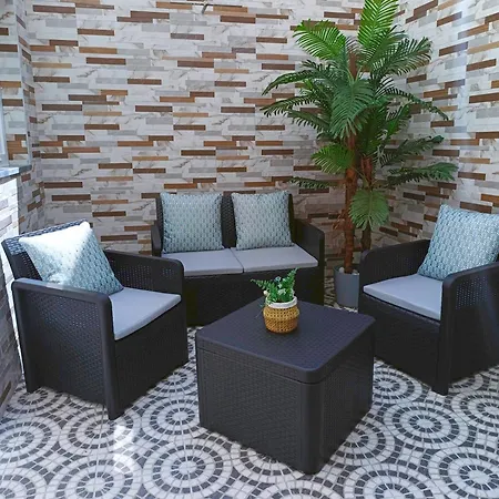 Casa de hóspedes Town & 3*